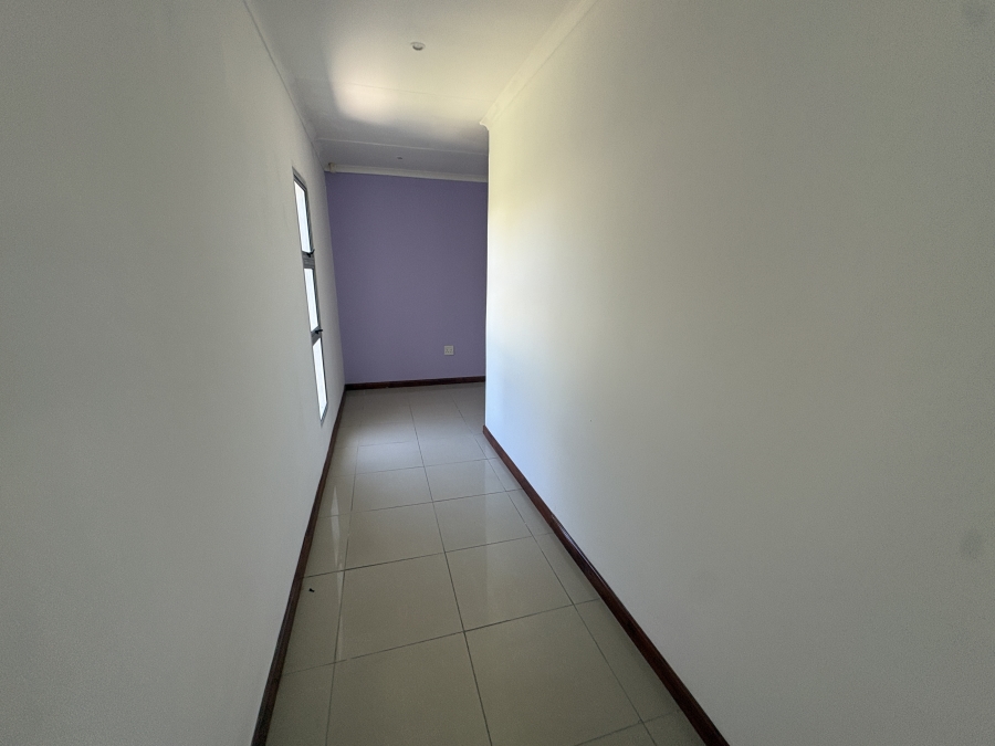 5 Bedroom Property for Sale in Cintsa East Eastern Cape